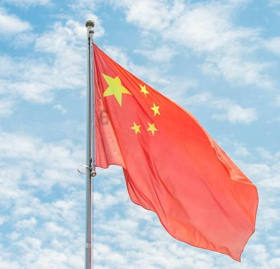 迷路的可爱男孩