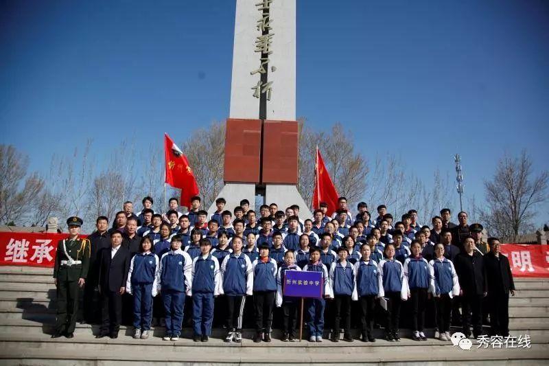 中南大学的学生晚上取快递时被锁到驿站，他是如何度过度过这个夜晚的？游戏画面